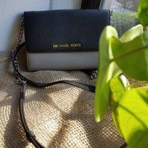 Black & Gray Michael Kors Shoulder/Cross body Bag